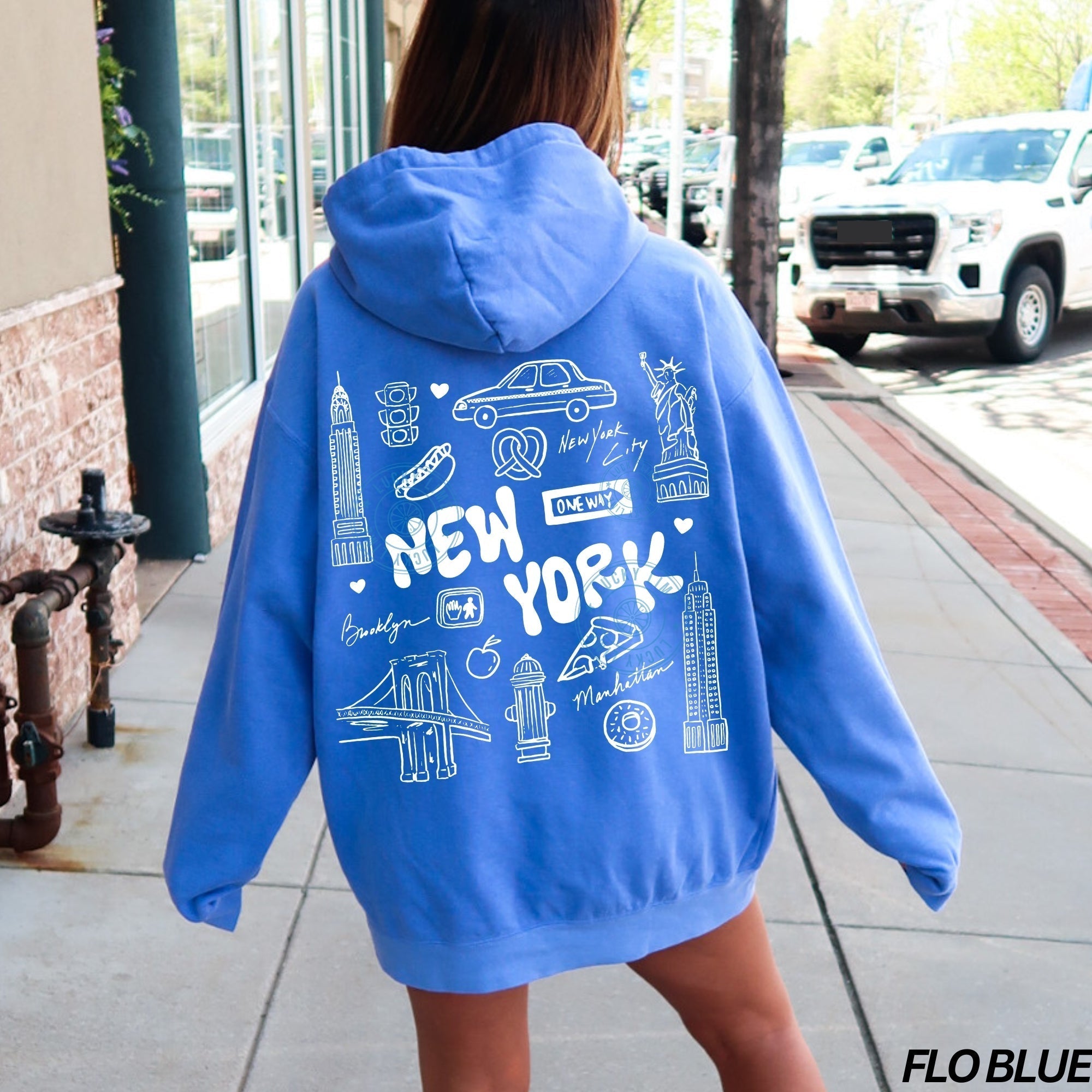 Nora – Bluza damska z nadrukiem inspirowanym Nowym Jorkiem
