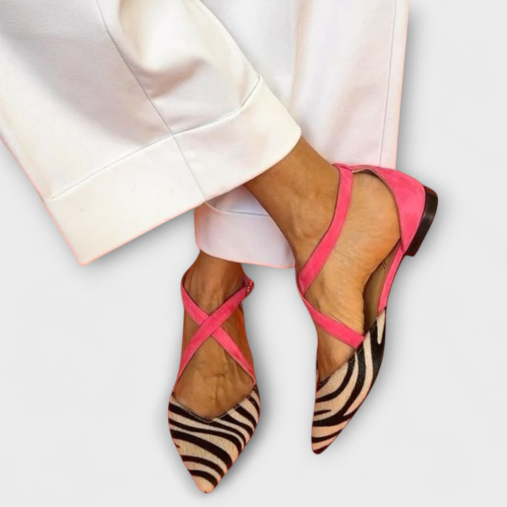 Adela – Damskie buty płaskie we wzór zebry