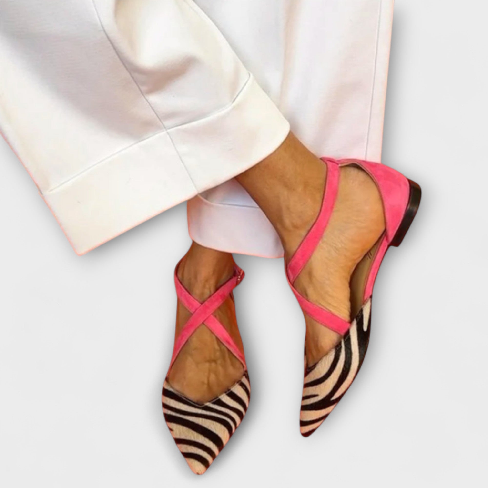 Adela – Damskie buty płaskie we wzór zebry