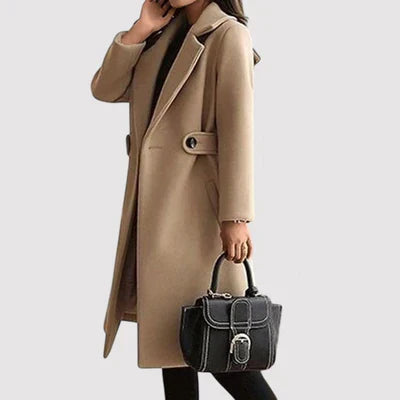 Clara – Płaszcz damski z paskiem