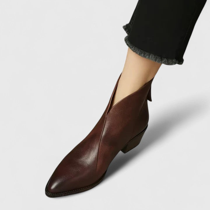 Natalia – Eleganckie botki damskie – zdjęcie produktu
