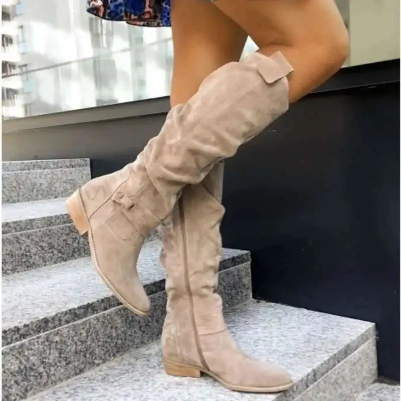 Kornelia Mae – Zamszowe kozaki damskie do kolana