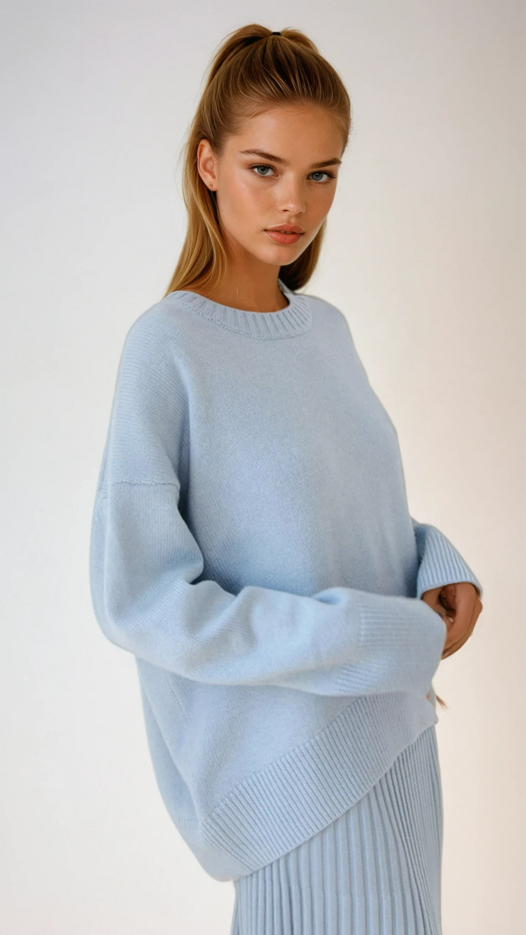 Nicole – Sweter damski oversize z okrągłym dekoltem