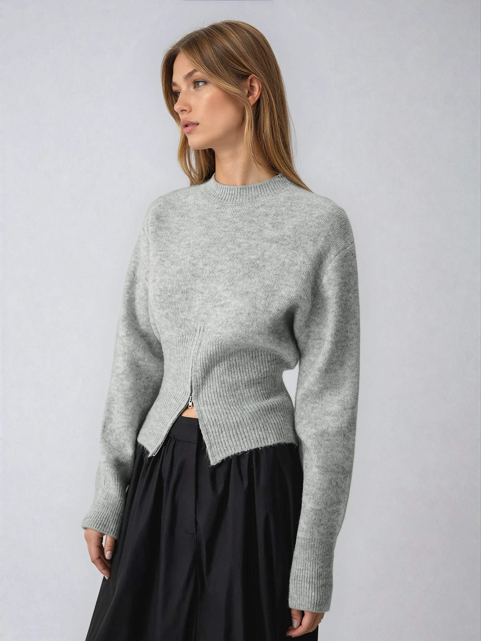 Sophia – Sweter damski z zamkiem i podkreśloną talią