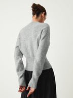 Sophia – Sweter damski z zamkiem i podkreśloną talią