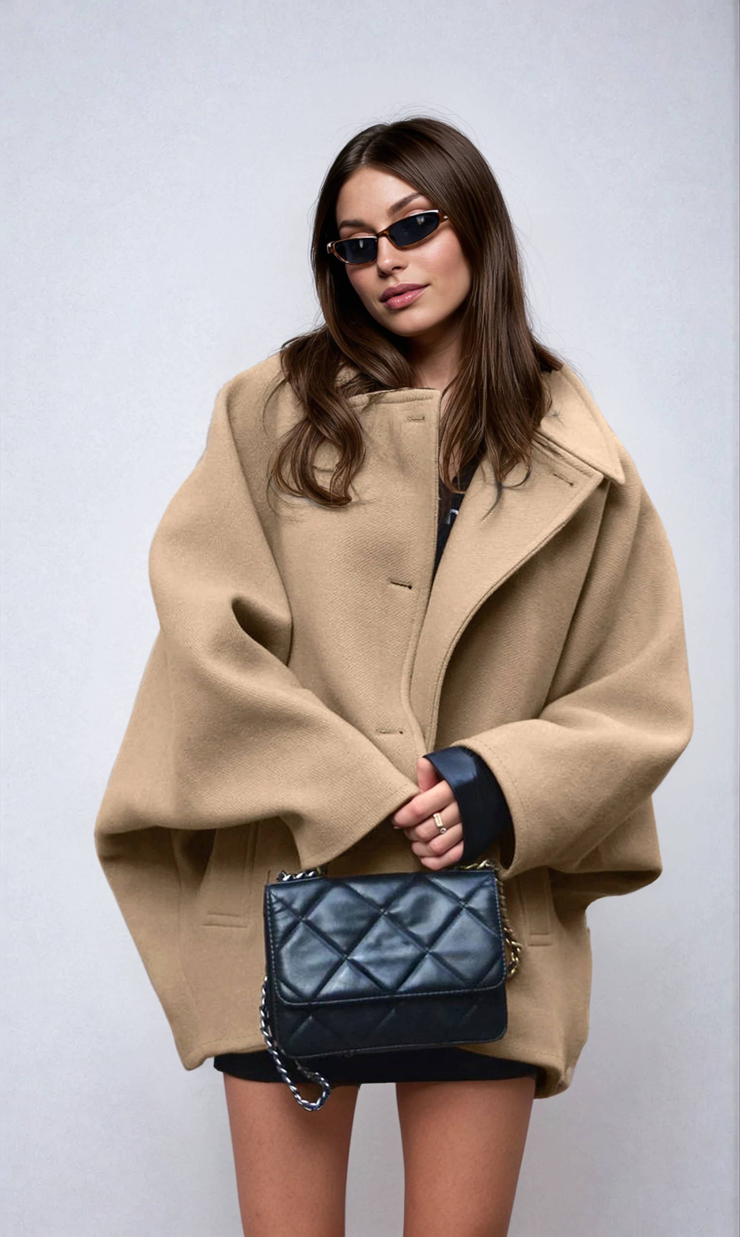 Natalia – Płaszcz damski oversize z guzikami