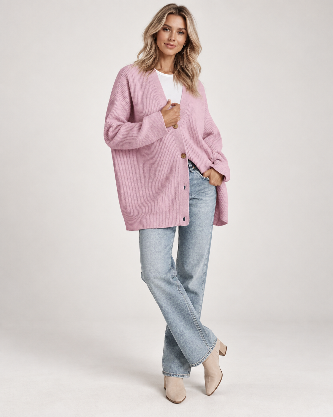 Anja – Luźny sweter damski z dekoltem w serek