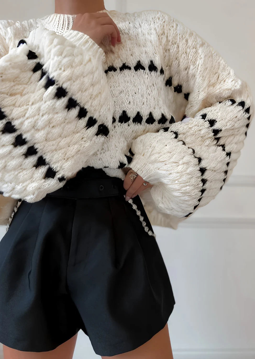 Lucy – Sweter damski o teksturowanym splocie