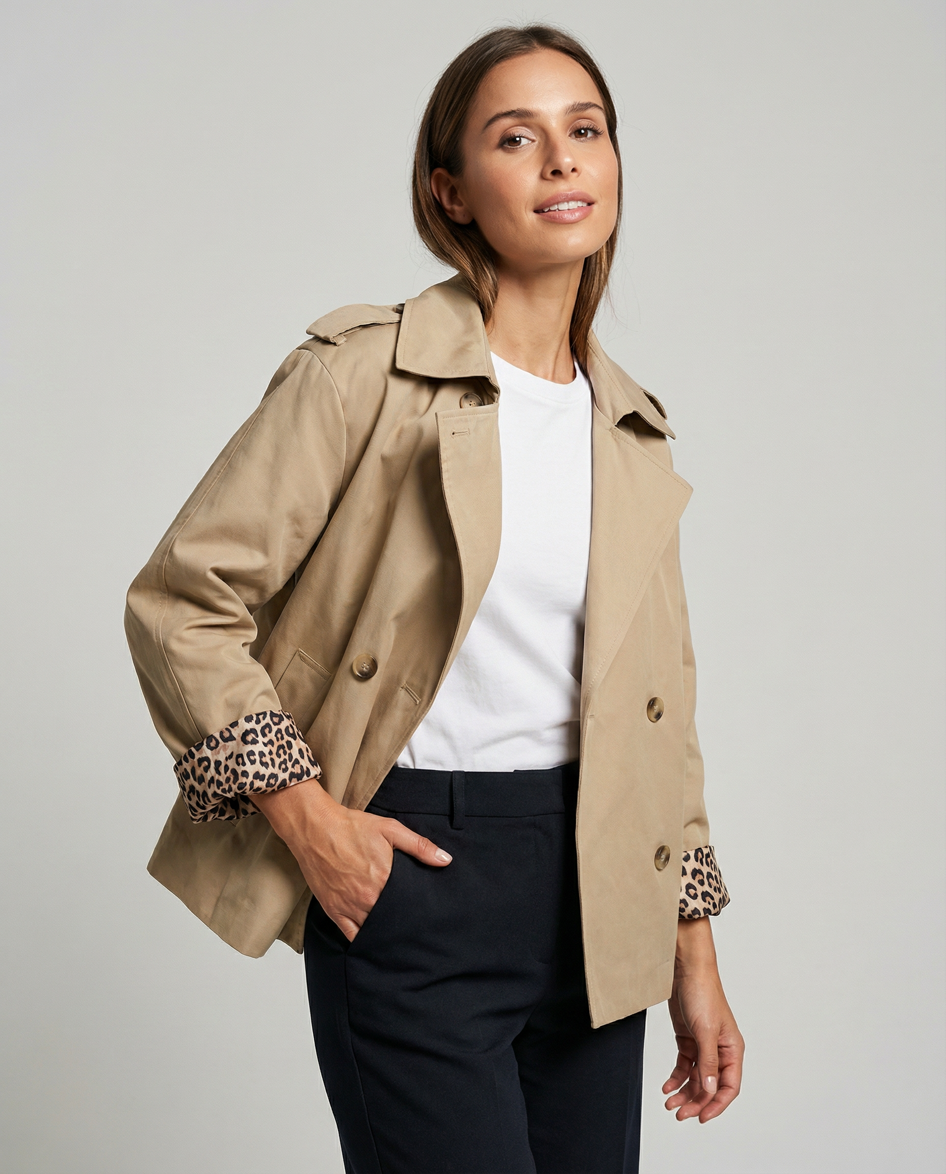 Sonia – Trencz damski w leopardzi wzór