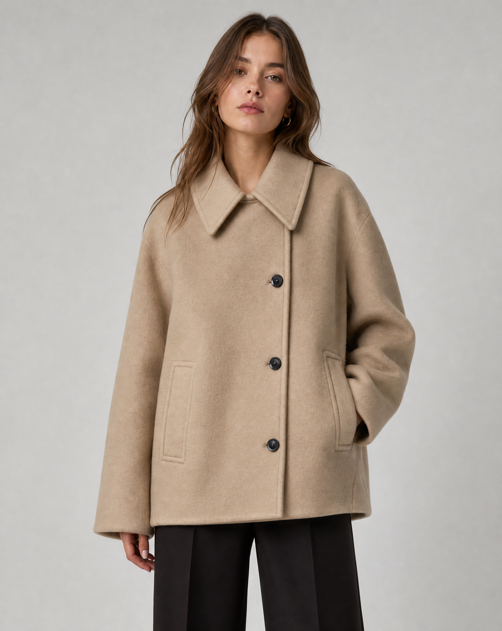 Isabel – Krótki płaszcz damski oversize