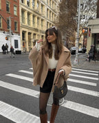 Isabel – Krótki płaszcz damski oversize