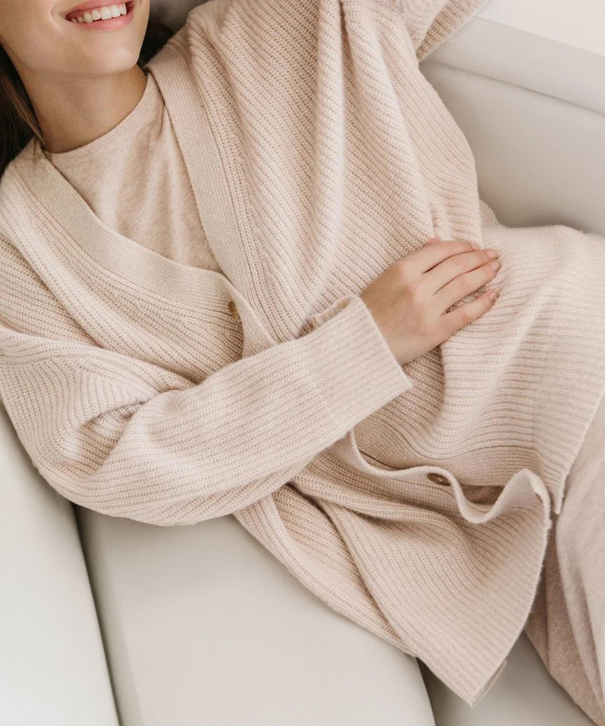 Johanna – Kardigan damski oversize z guzikami