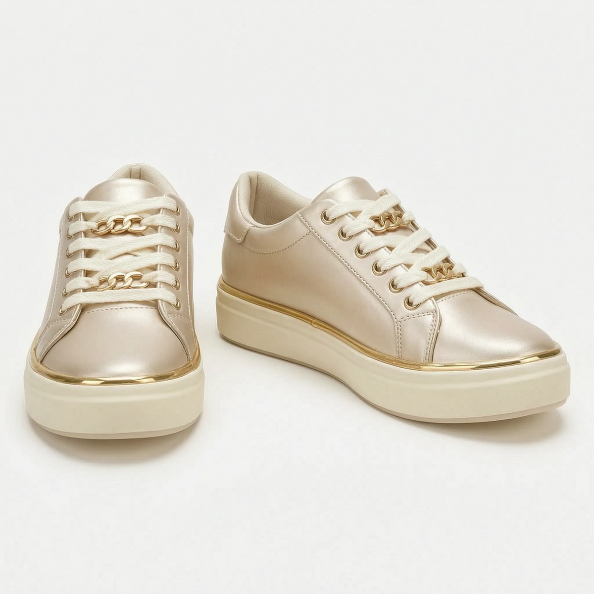 Niskie Sneakersy Na Platformie - Codzienne Spacery