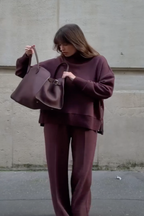 Jessy – Damski zestaw dzianinowy
