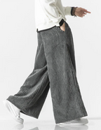 Nora – Damskie spodnie retro oversize