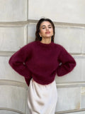 Sophie – Sweter damski z puszystym wykończeniem