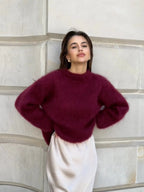 Sophie – Sweter damski z puszystym wykończeniem