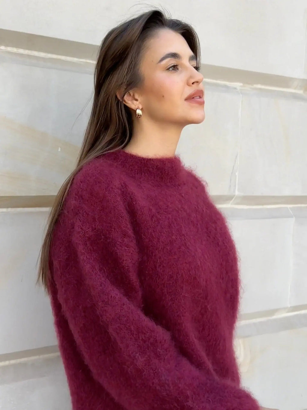 Sophie – Sweter damski z puszystym wykończeniem