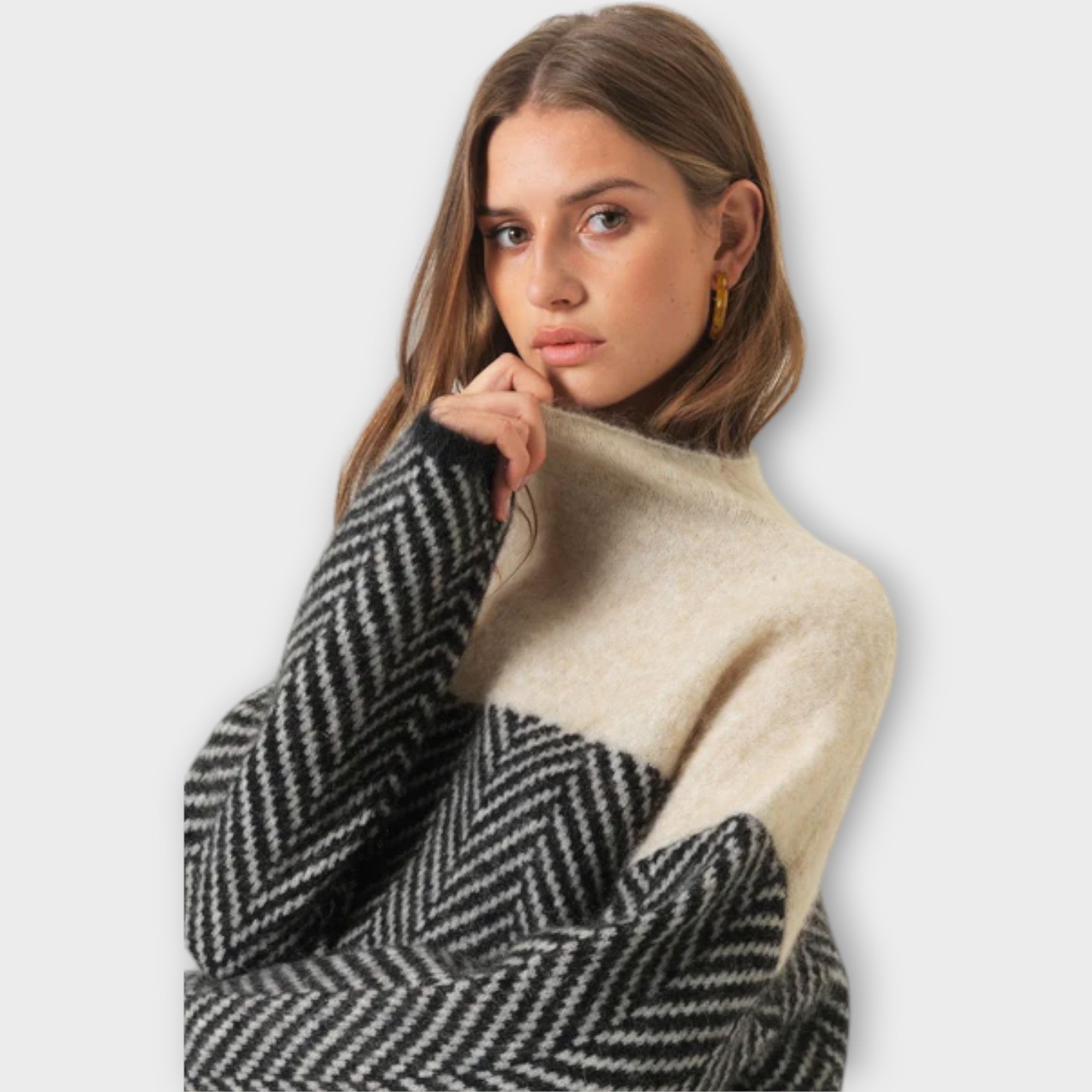 Maeve – Sweter damski z golfem