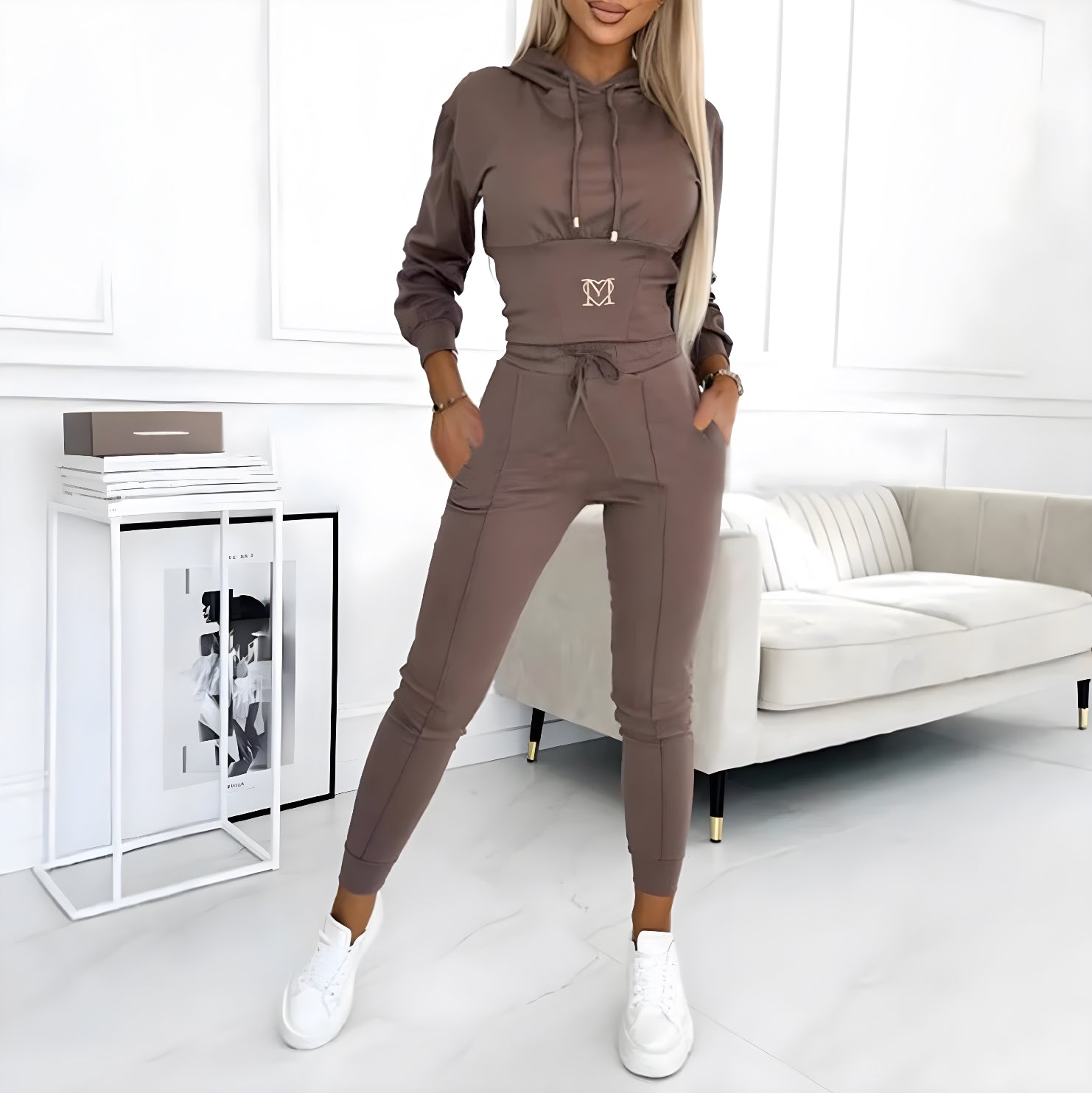 Ivelisse – Elegancki damski zestaw dresowy