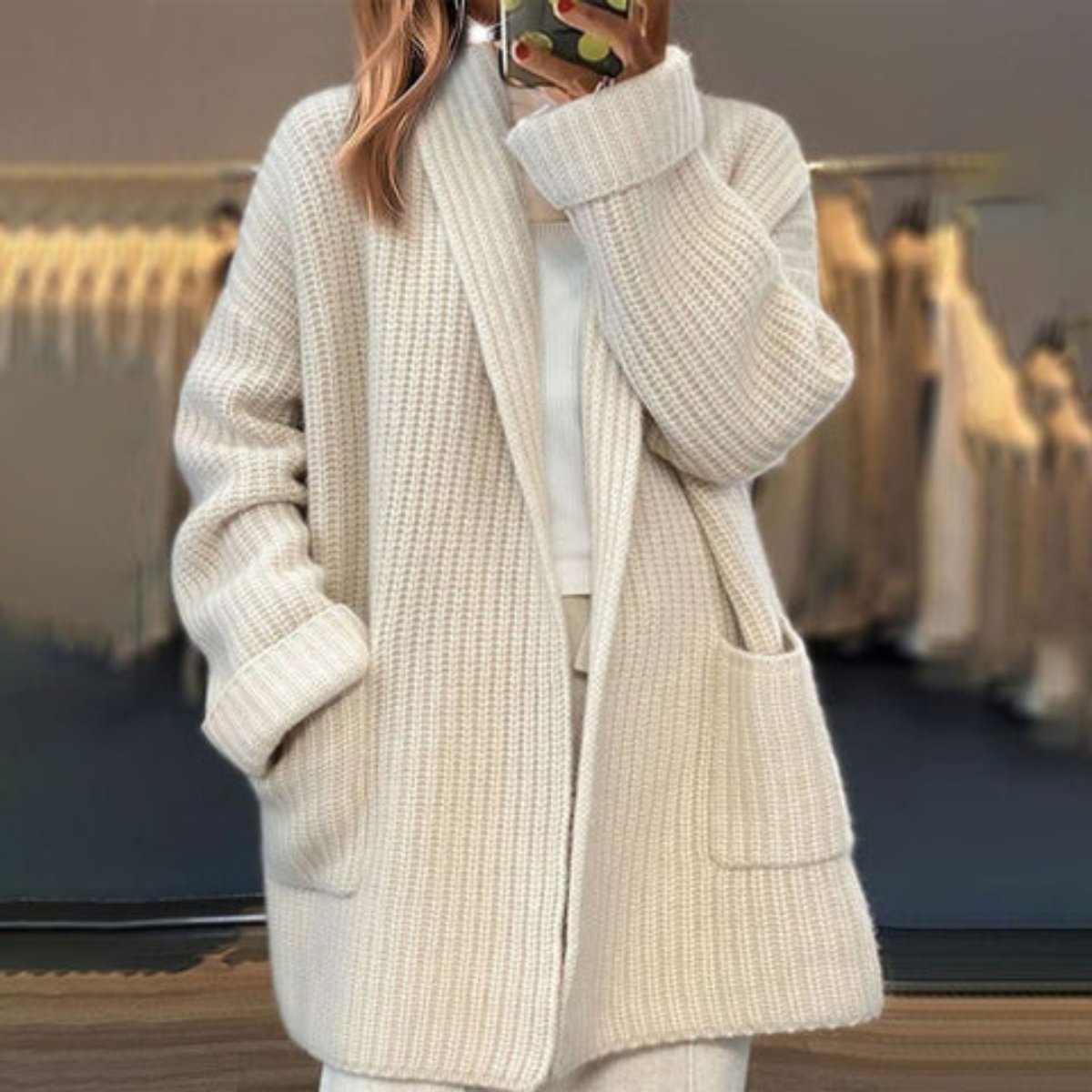 Elisabeth – Oversize'owy kardigan damski z kieszeniami